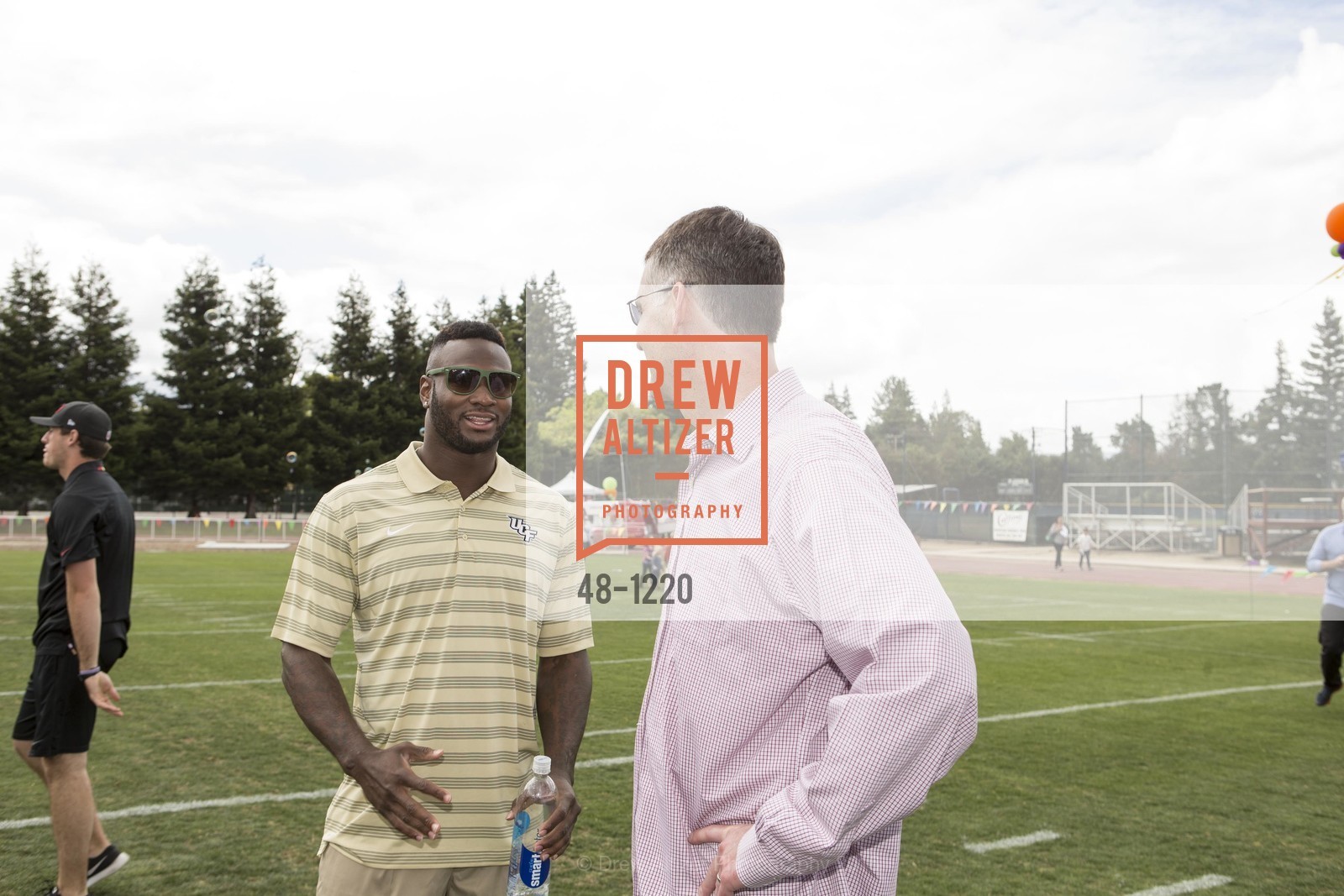Latavius Murray, Children's Champions 2016, Menlo College, May 21st, 2016, Photo #48-1220 Latavius Murray, Photo #48-1220