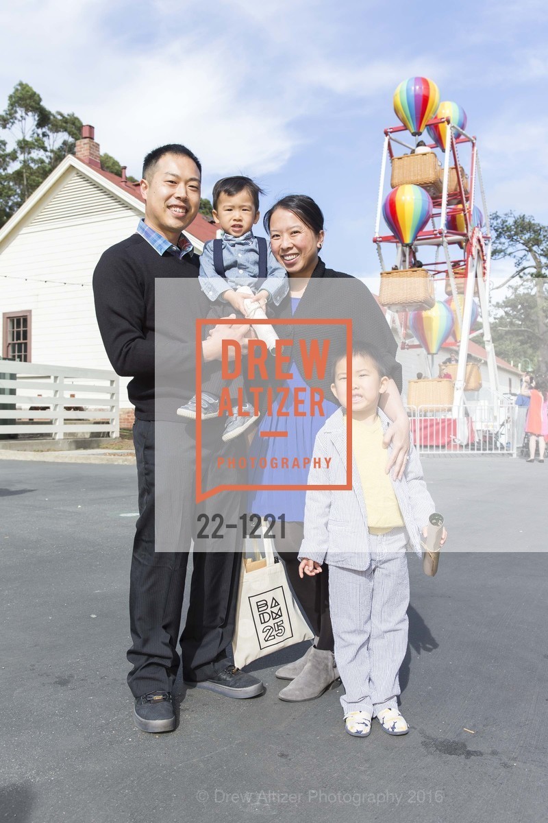 Kevin Wu, Sandy Wu, Braden Wu, Bennett Wu, Photo #22-1221