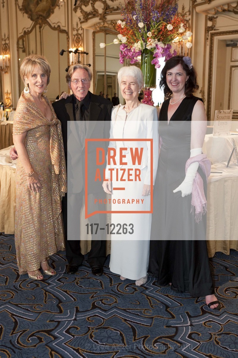 Dale Robards, Lindsay MacDermid, Jayne Davis, Tracy Grant, Merola Opera Program’s Spring Benefit, US, May 16th, 2010, Photo #117-12263 Dale Robards, Lindsay MacDermid, Jayne Davis, Tracy Grant, Photo #117-12263