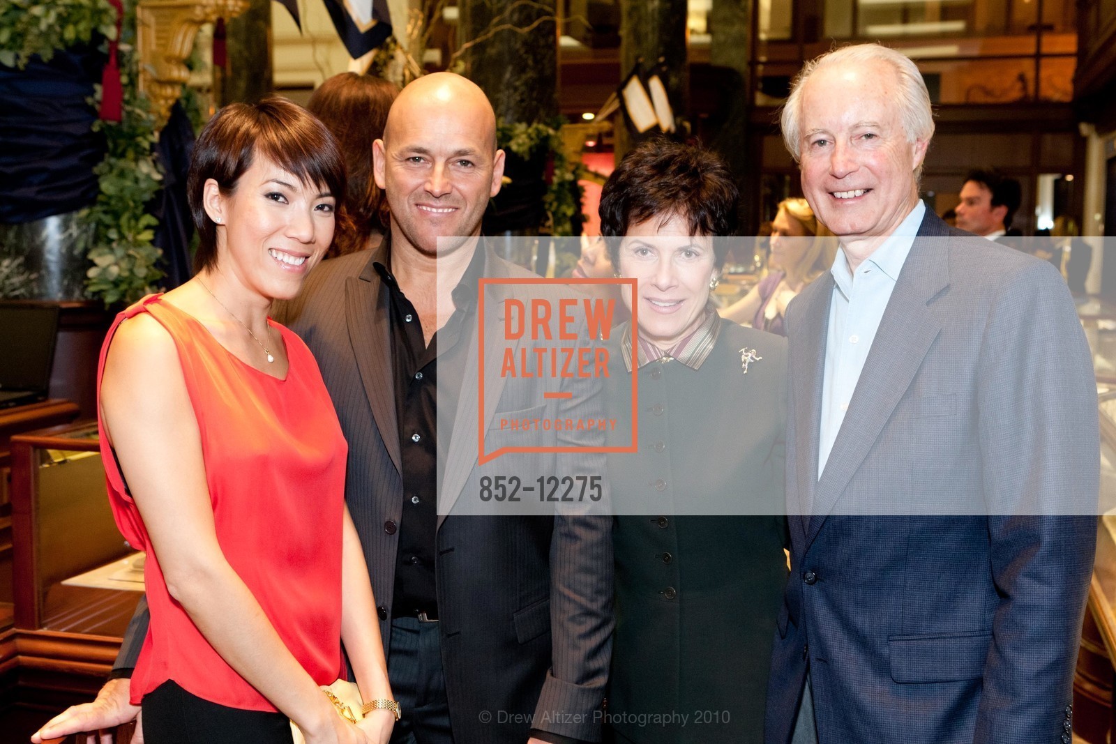 Hang Nguyen, Olivier Cordier, Deborah Houlihan, Terry Houlihan, Photo #852-12275
