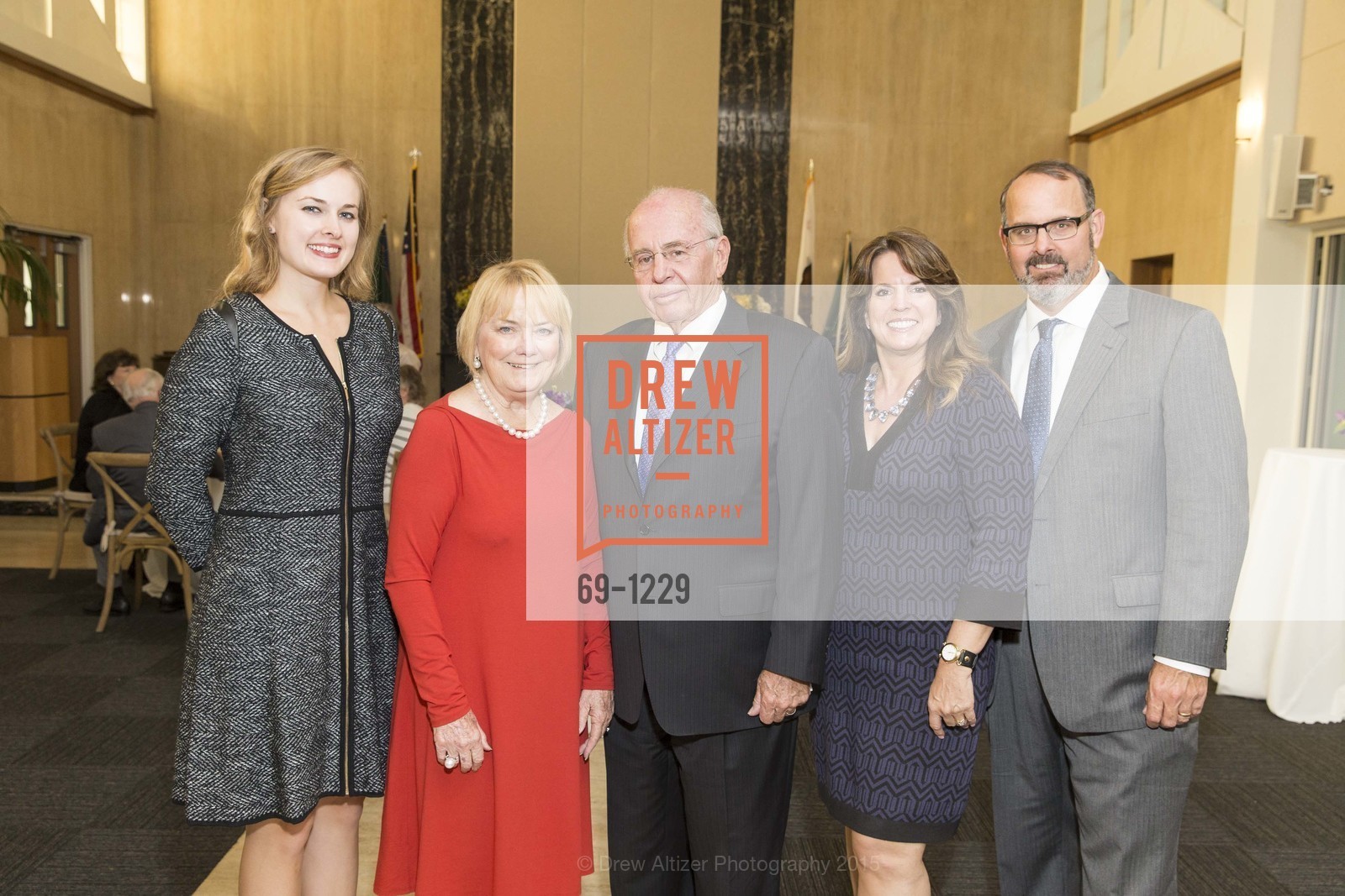 Brenna Malloy, Sharon Malloy, Tom Malloy, Nancy Malloy, Kevin Malloy, Photo #69-1229