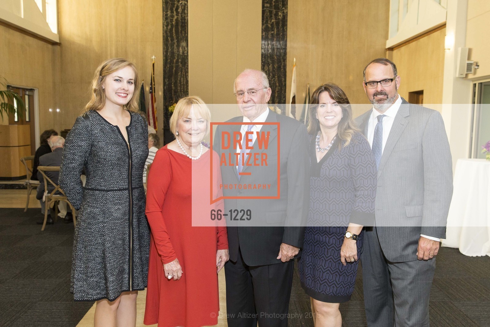 Brenna Malloy, Sharon Malloy, Tom Malloy, Nancy Malloy, Kevin Malloy, USF California Prize Dinner, University of San Francisco. San Francisco, California, March 29th, 2015, Photo #66-1229 Brenna Malloy, Sharon Malloy, Tom Malloy, Nancy Malloy, Kevin Malloy, Photo #66-1229