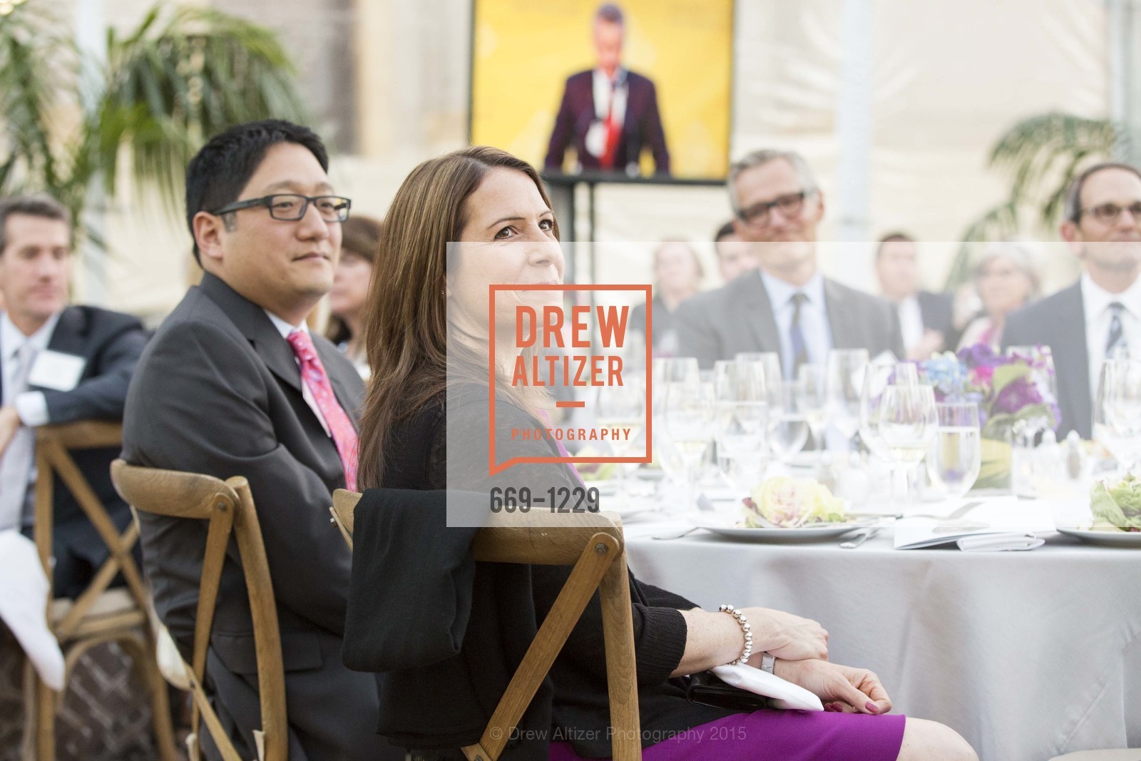 Ed Park, Jennifer Kirschenbaum, USF California Prize Dinner, University of San Francisco. San Francisco, California, March 29th, 2015, Photo #669-1229 Ed Park, Jennifer Kirschenbaum, Photo #669-1229