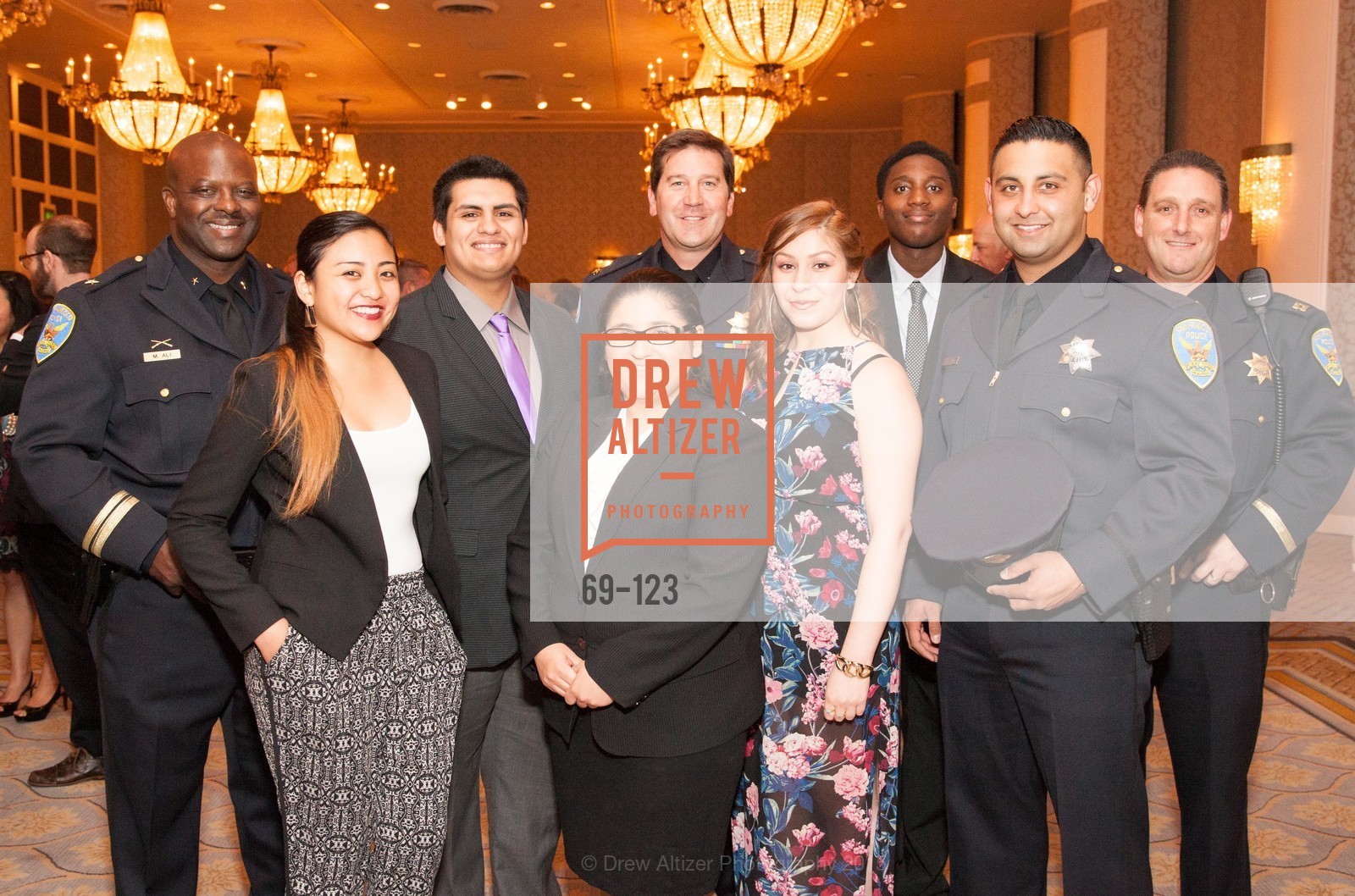 Mikail Ali, Aeris Velasco, Joe Armijo, Carmen Sosa, Rob O'Sullivan, Khari Brown, Yossef Azim, Greg McEachern, Gucci & Vogue Dinner, The Fairmont San Francisco. 950 Mason St, May 20th, 2015, Photo #69-123 Mikail Ali, Aeris Velasco, Joe Armijo, Carmen Sosa, Rob O'Sullivan, Khari Brown, Yossef Azim, Greg McEachern, Photo #69-123
