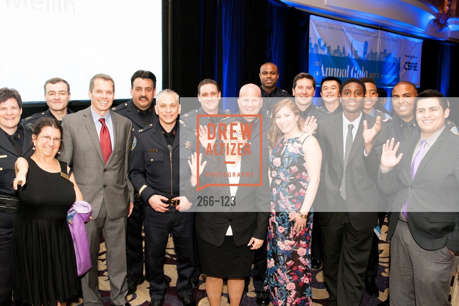 Denise Schmitt, Jennifer Berger, Hector Sainuz, Rob Connolly, David Perea, David Lazar, Greg McEachern, Carmen Sosa, Greg Suhr, Yuri Huerta, Jason Duncan, Kim Lee, Khari Brown, Richard Hanzy, Troy Danderfield, Joe Armijo, Photo #266-123