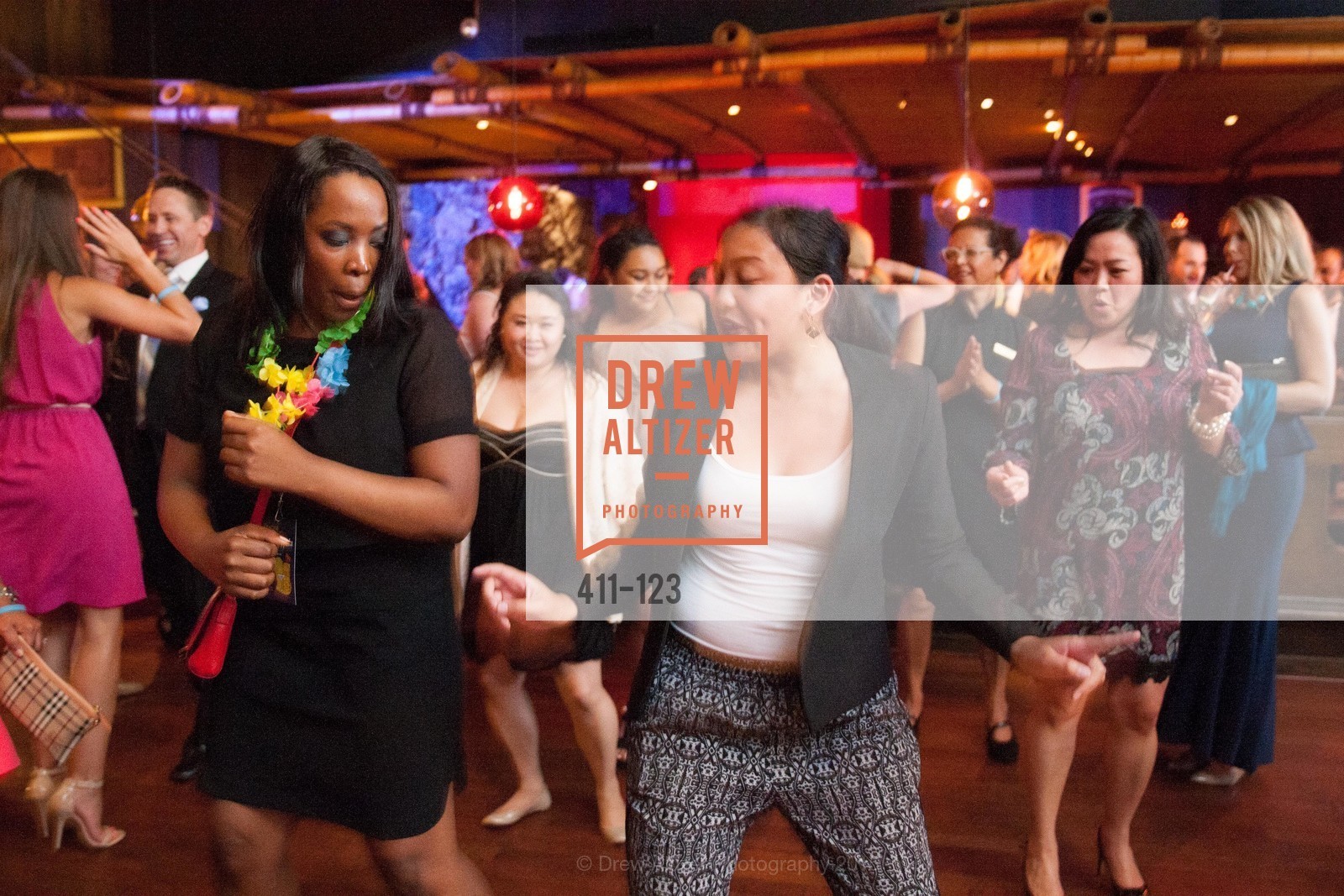 Dance Floor, Photo #411-123