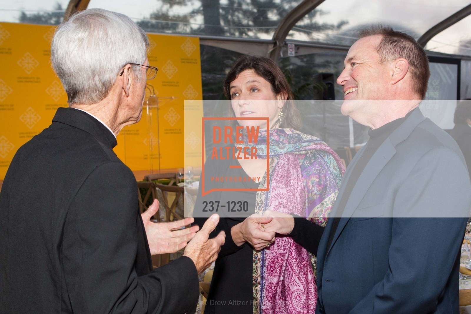 Stephen Privett, Tricia Gibbs, Richard Gibbs, Photo #237-1230