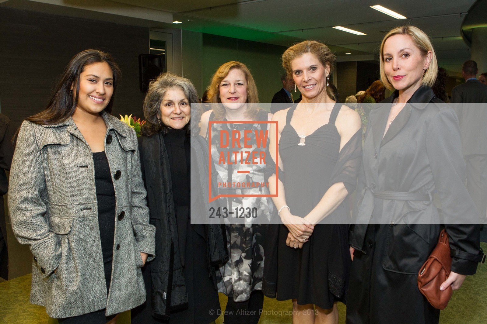Jocelyn Pulido, Pierrette Montroy, Susan Gould, Paula Martin, Star Moore, Photo #243-1230