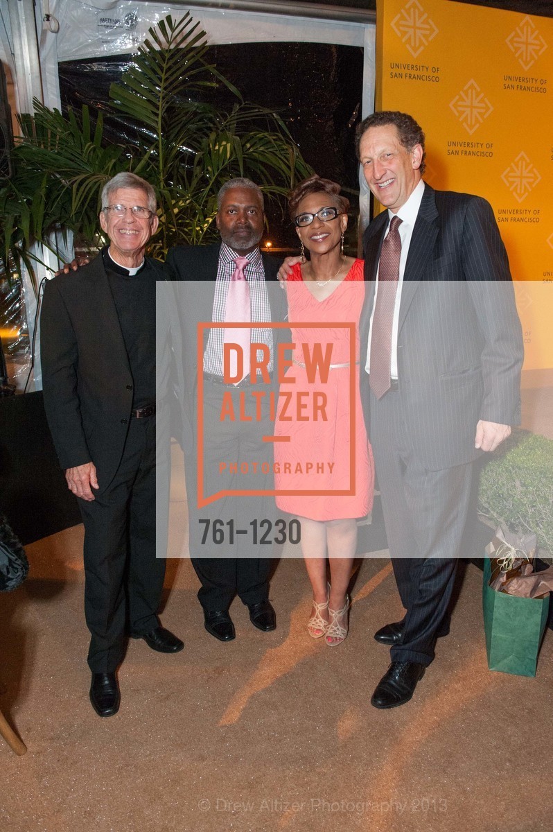 Stephen Privett, Tommie Moon, Renel Brooks-Moon, Larry Baer, USF California Prize for Service & the Common Good, University of San Francisco. San Francisco, California, October 29th, 2013, Photo #761-1230 Stephen Privett, Tommie Moon, Renel Brooks-Moon, Larry Baer, Photo #761-1230