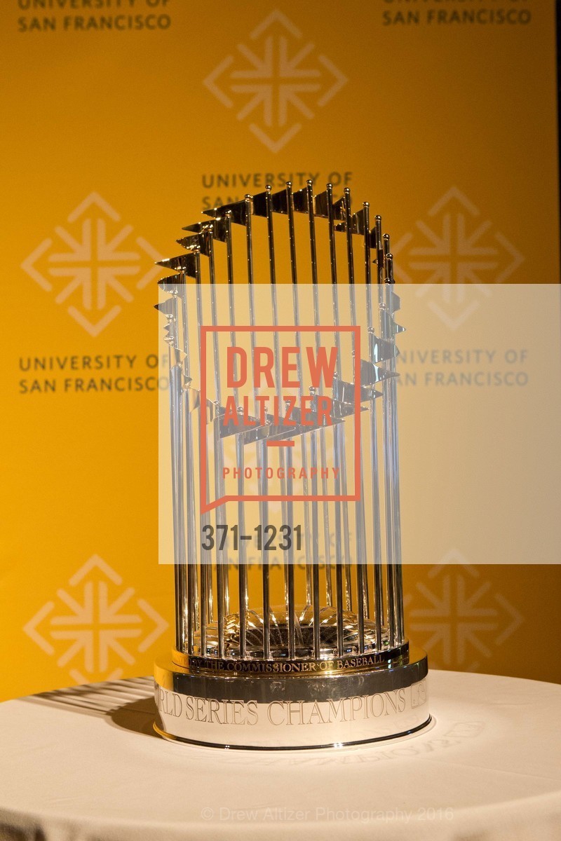Atmosphere, USF California Prize, University of San Francisco. San Francisco, California, May 25th, 2016, Photo #371-1231 Atmosphere, Photo #371-1231