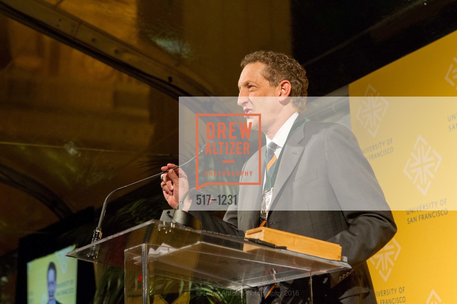 Larry Baer, USF California Prize, University of San Francisco. San Francisco, California, May 25th, 2016, Photo #517-1231 Larry Baer, Photo #517-1231