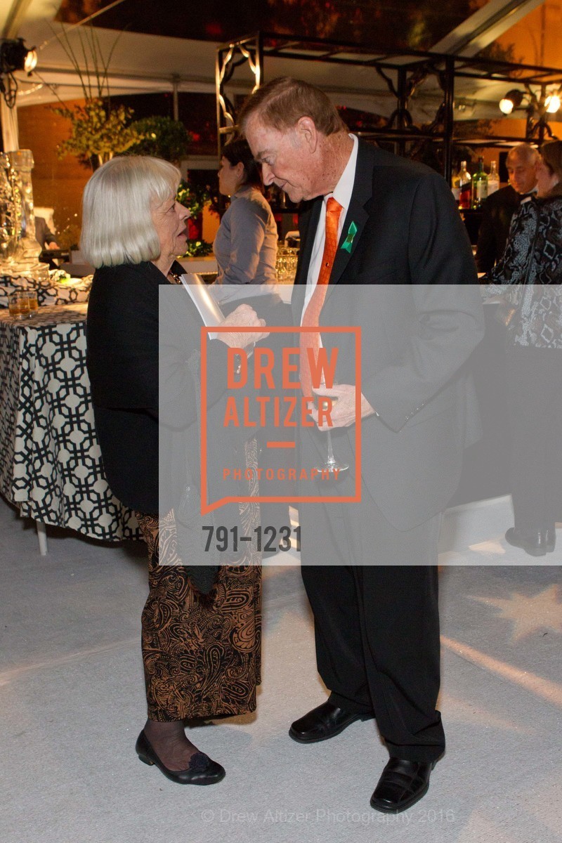 Sheila Kiernan, Frank Jordan, USF California Prize, University of San Francisco. San Francisco, California, May 25th, 2016, Photo #791-1231 Sheila Kiernan, Frank Jordan, Photo #791-1231
