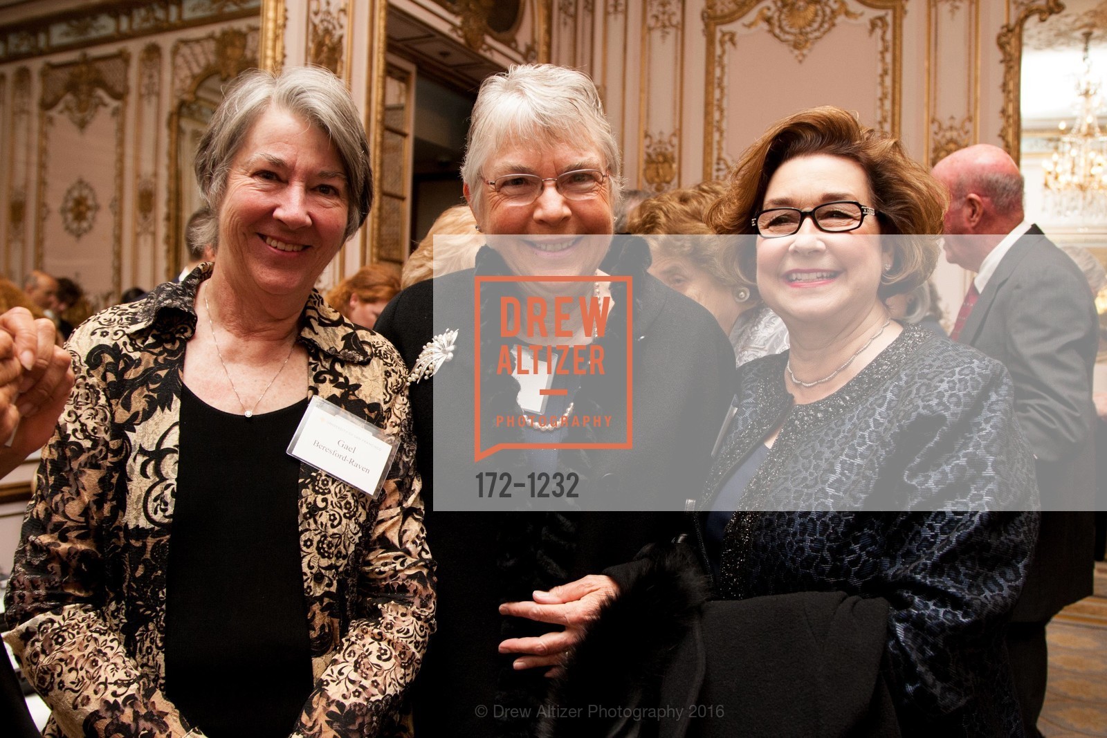Gael Beresford-Raven, Suzanne Keratzides, Toni-Ann Secrest, USF Alumni Awards Gala, Fairmont Hotel. San Francisco, California, May 25th, 2016, Photo #172-1232 Gael Beresford-Raven, Suzanne Keratzides, Toni-Ann Secrest, Photo #172-1232