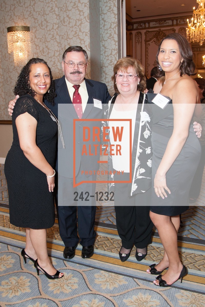 Risha Booker, John Hennessey, Pattie Hennessey, Morgan Walton, USF Alumni Awards Gala, Fairmont Hotel. San Francisco, California, May 25th, 2016, Photo #242-1232 Risha Booker, John Hennessey, Pattie Hennessey, Morgan Walton, Photo #242-1232