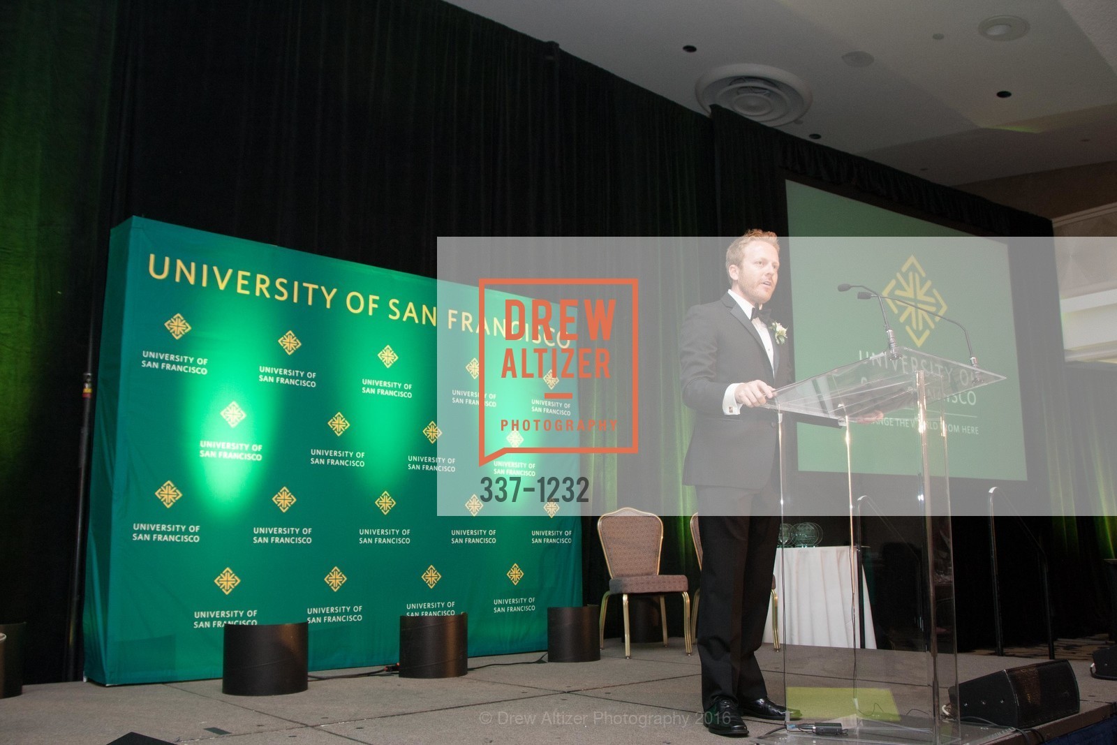 Jay Dillon, USF Alumni Awards Gala, Fairmont Hotel. San Francisco, California, May 25th, 2016, Photo #337-1232 Jay Dillon, Photo #337-1232