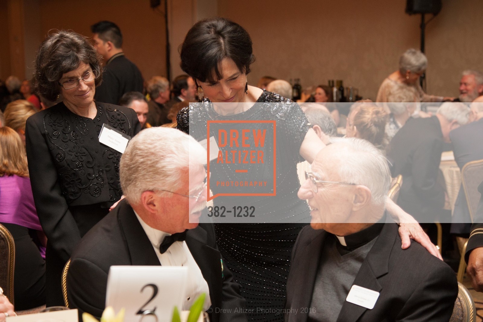Mary Anne Anderson, John Cahill, JoAnn Cahill, Father John LoSchiavo, USF Alumni Awards Gala, Fairmont Hotel. San Francisco, California, May 25th, 2016, Photo #382-1232 Mary Anne Anderson, John Cahill, JoAnn Cahill, Father John LoSchiavo, Photo #382-1232