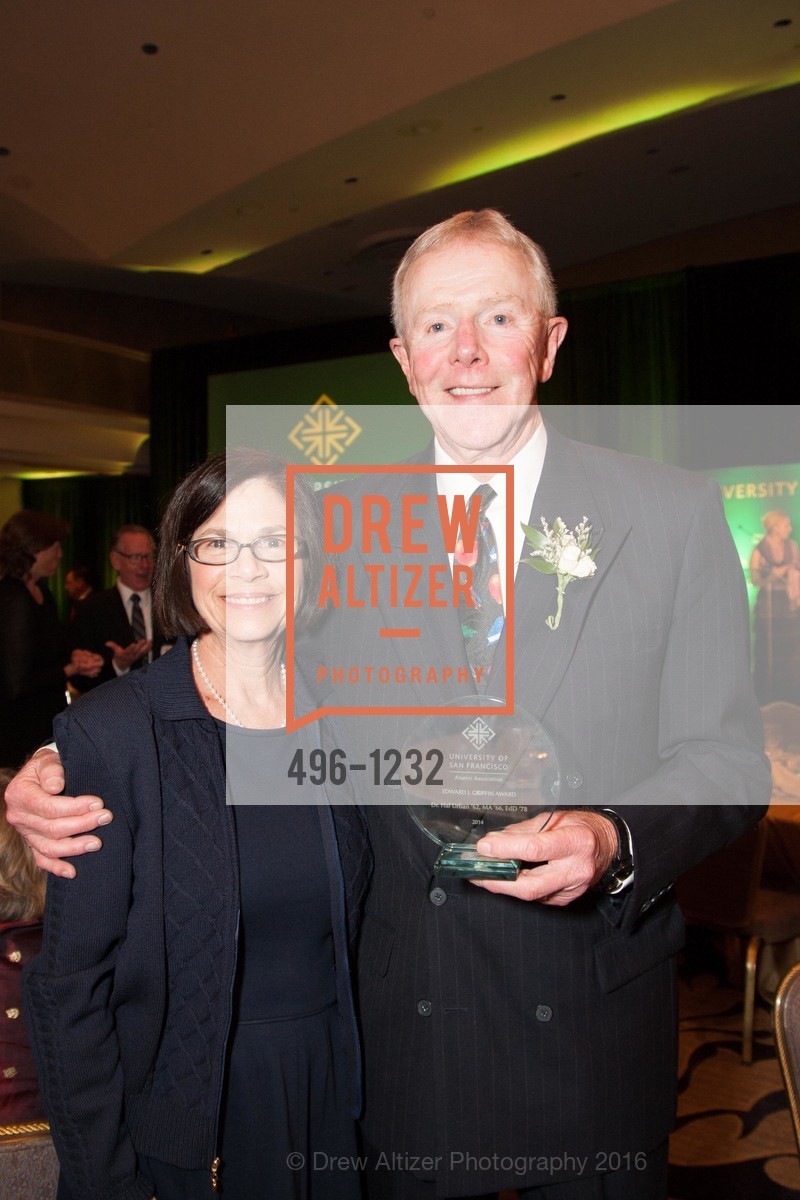 Catherine Urban, Hal Urban, USF Alumni Awards Gala, Fairmont Hotel. San Francisco, California, May 25th, 2016, Photo #496-1232 Catherine Urban, Hal Urban, Photo #496-1232