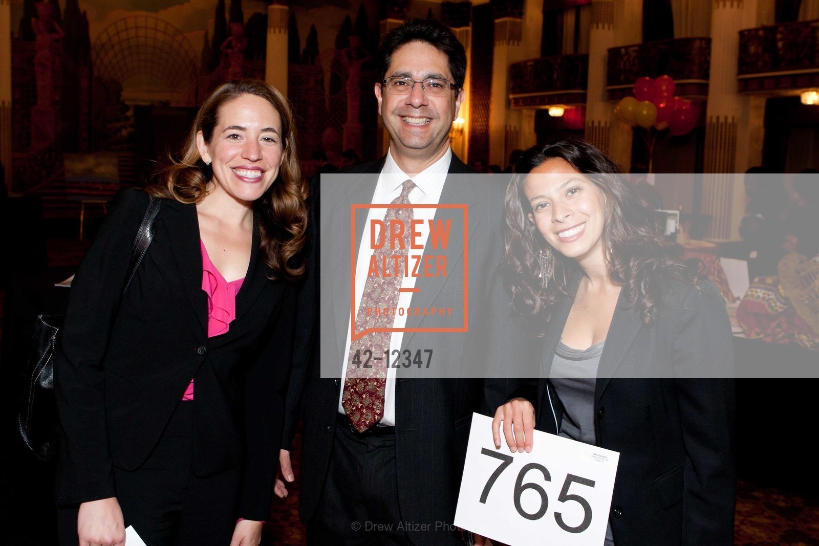 Meredith Gall, Javier Chavez, buildOn Dinner, US, May 19th, 2010, Photo #42-12347 Meredith Gall, Javier Chavez, Photo #42-12347