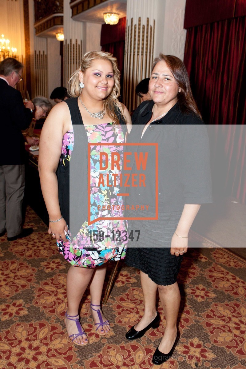 Jessica Marcus, Sylvia Marcus, buildOn Dinner, US, May 19th, 2010, Photo #159-12347 Jessica Marcus, Sylvia Marcus, Photo #159-12347