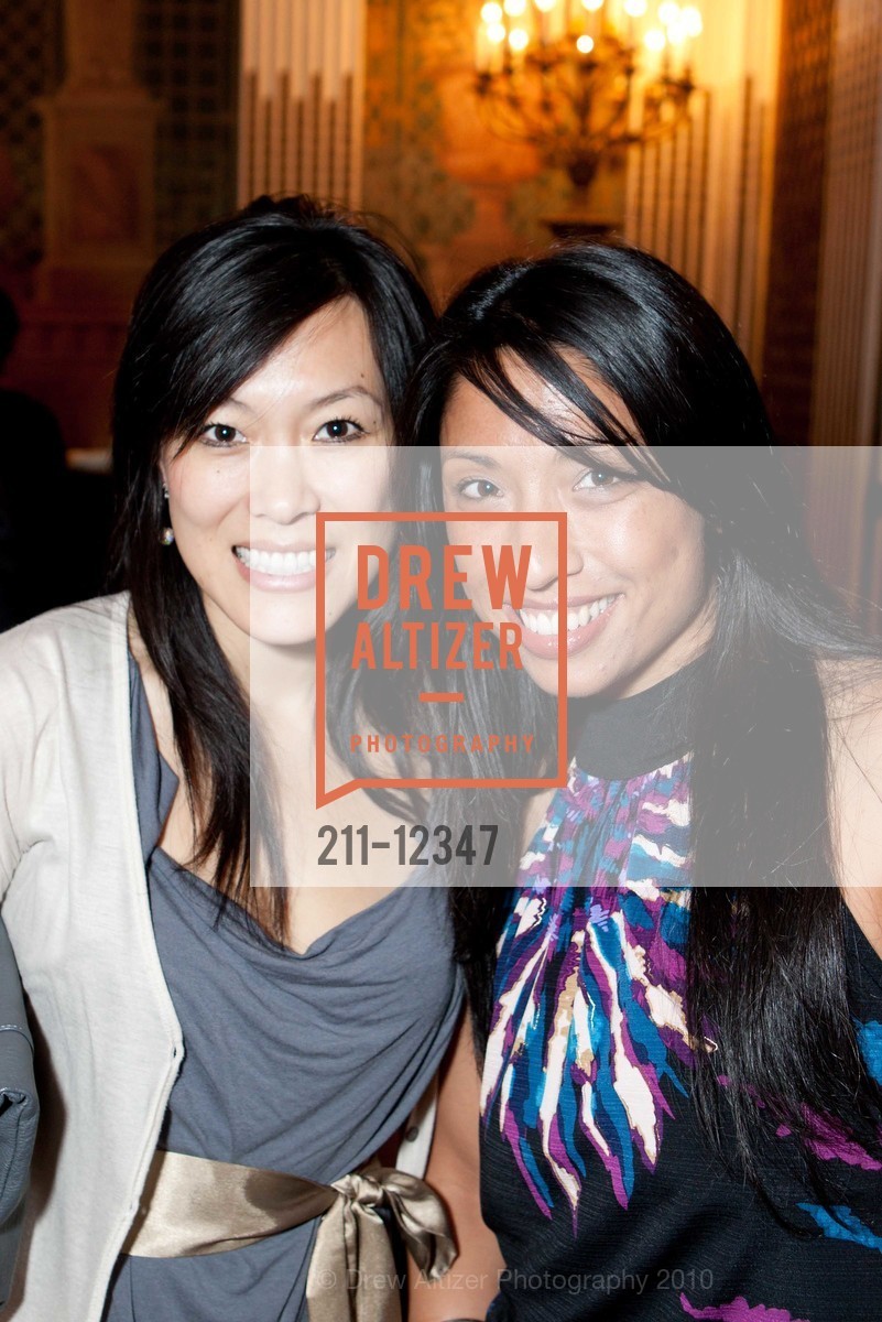 Jessica Wei, Leyla Insaily, buildOn Dinner, US, May 19th, 2010, Photo #211-12347 Jessica Wei, Leyla Insaily, Photo #211-12347