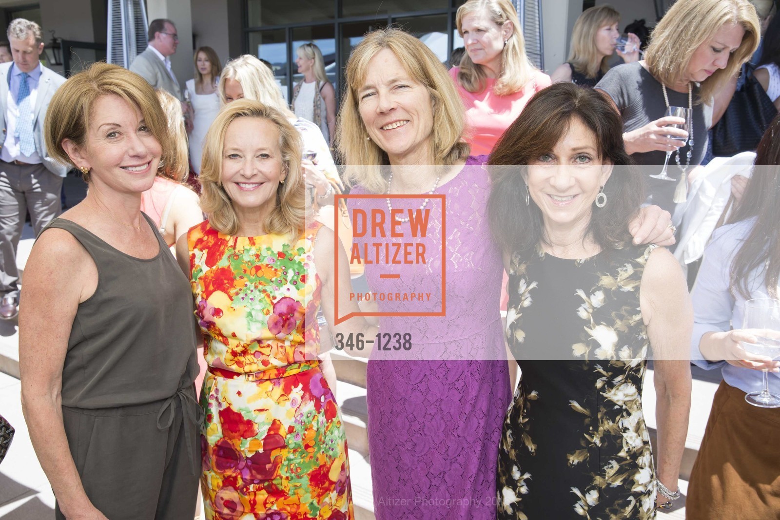 Meryl Selig, Debbie Robbins, Kate Daley, Laurie Lacob, Inside Anne's Closet 2016, Rosewood Sand Hill, June 1st, 2016, Photo #346-1238 Meryl Selig, Debbie Robbins, Kate Daley, Laurie Lacob, Photo #346-1238