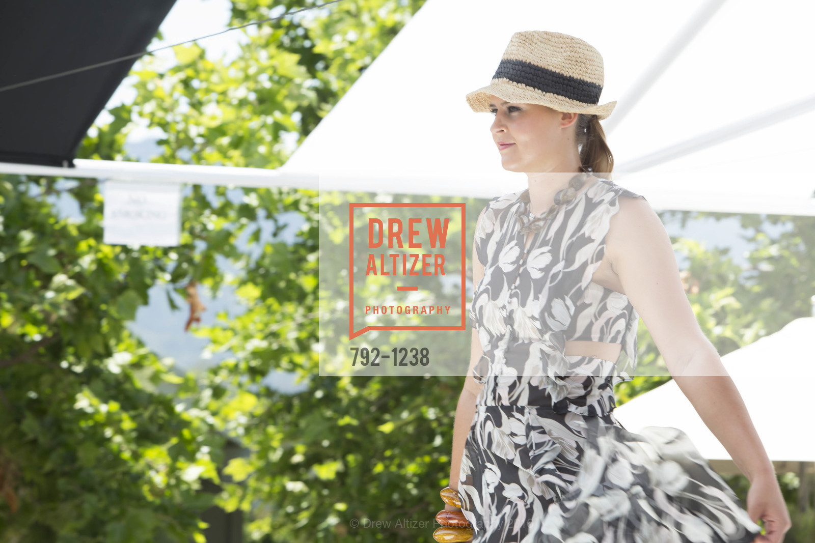 Runway, Inside Anne's Closet 2016, Rosewood Sand Hill, June 1st, 2016, Photo #792-1238 Runway, Photo #792-1238