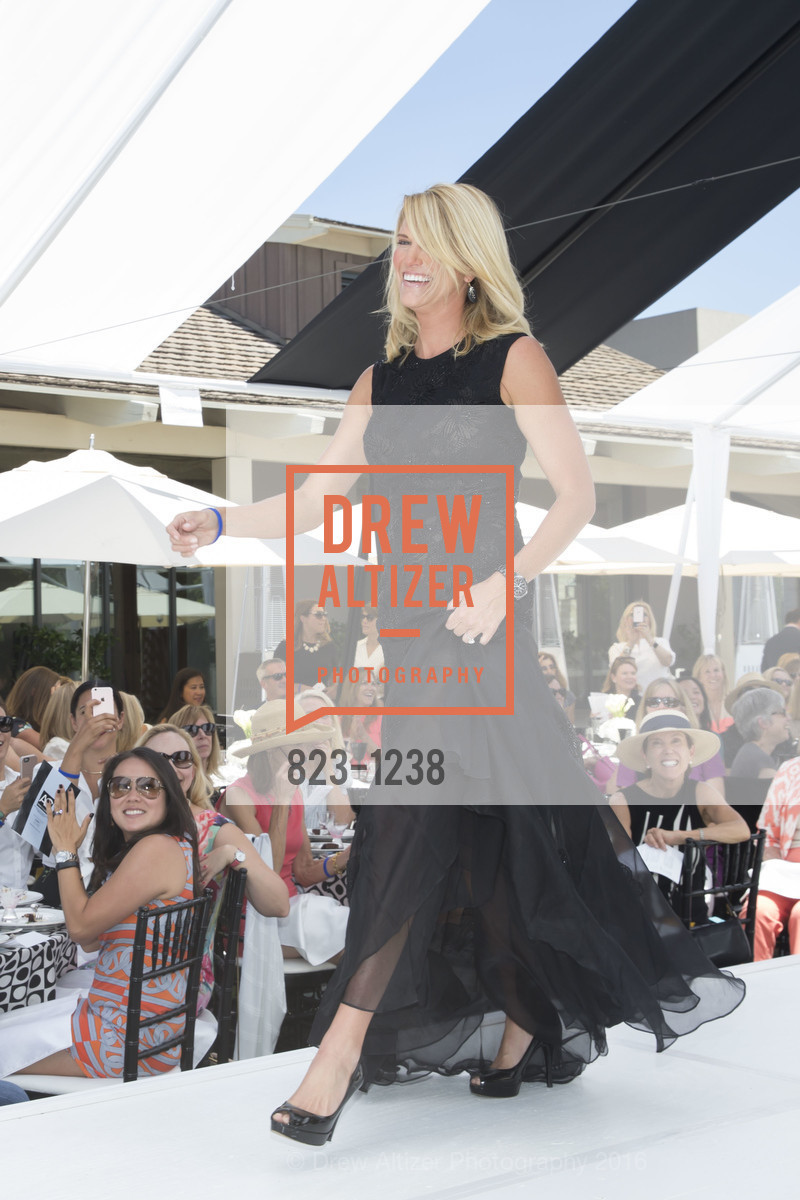 Runway, Inside Anne's Closet 2016, Rosewood Sand Hill, June 1st, 2016, Photo #823-1238 Runway, Photo #823-1238