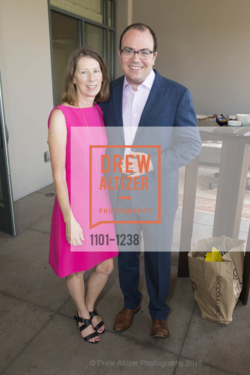 Joan Rush, Michael Sapienza, Inside Anne's Closet 2016, Rosewood Sand Hill, June 1st, 2016, Photo #1101-1238 Joan Rush, Michael Sapienza, Photo #1101-1238