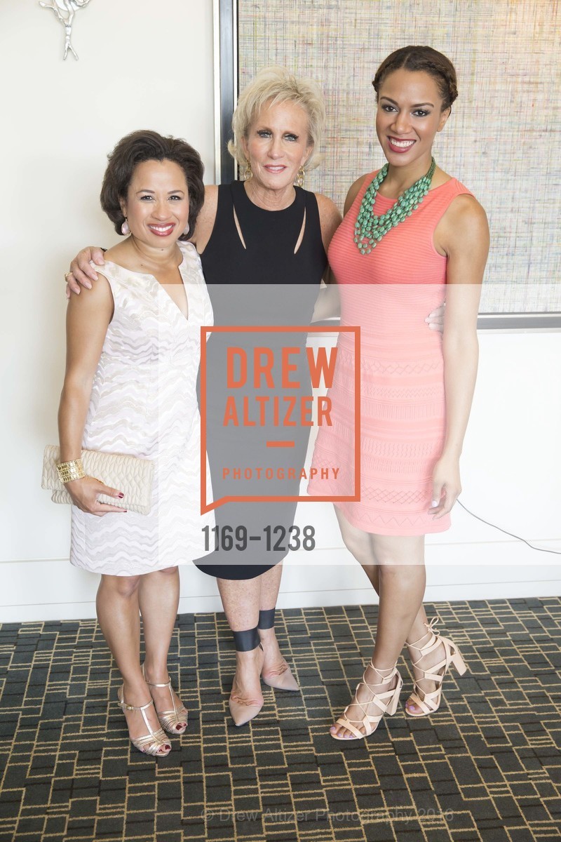 Maurisa Potts, Melissa Badger, Rosalyn Gold-Onwude, Inside Anne's Closet 2016, Rosewood Sand Hill, June 1st, 2016, Photo #1169-1238 Maurisa Potts, Melissa Badger, Rosalyn Gold-Onwude, Photo #1169-1238