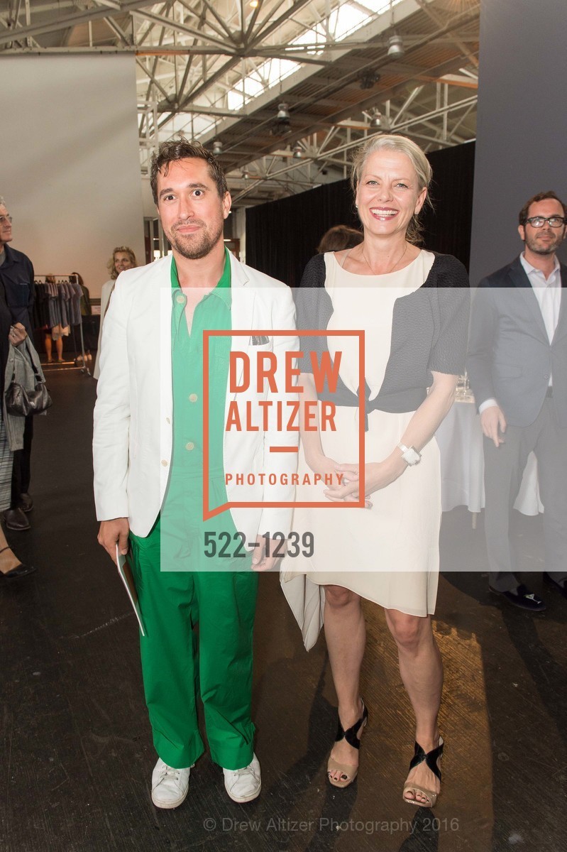 Anton Stuebner, Catharine Clark, Headlands Benefit Art Auction 2016, Festival Pavilion at Fort Mason Center for Arts and Culture, June 1st, 2016, Photo #522-1239 Anton Stuebner, Catharine Clark, Photo #522-1239