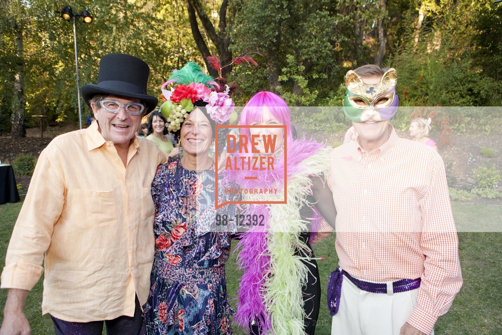Tony Campodonico, Anne Campodonico, Tucky Pogue, John Pogue, Ross Valley Women's League presents Carnaval de Marin, benefitting Adopt A Family of Marin, US, October 3rd, 2010, Photo #98-12392 Tony Campodonico, Anne Campodonico, Tucky Pogue, John Pogue, Photo #98-12392