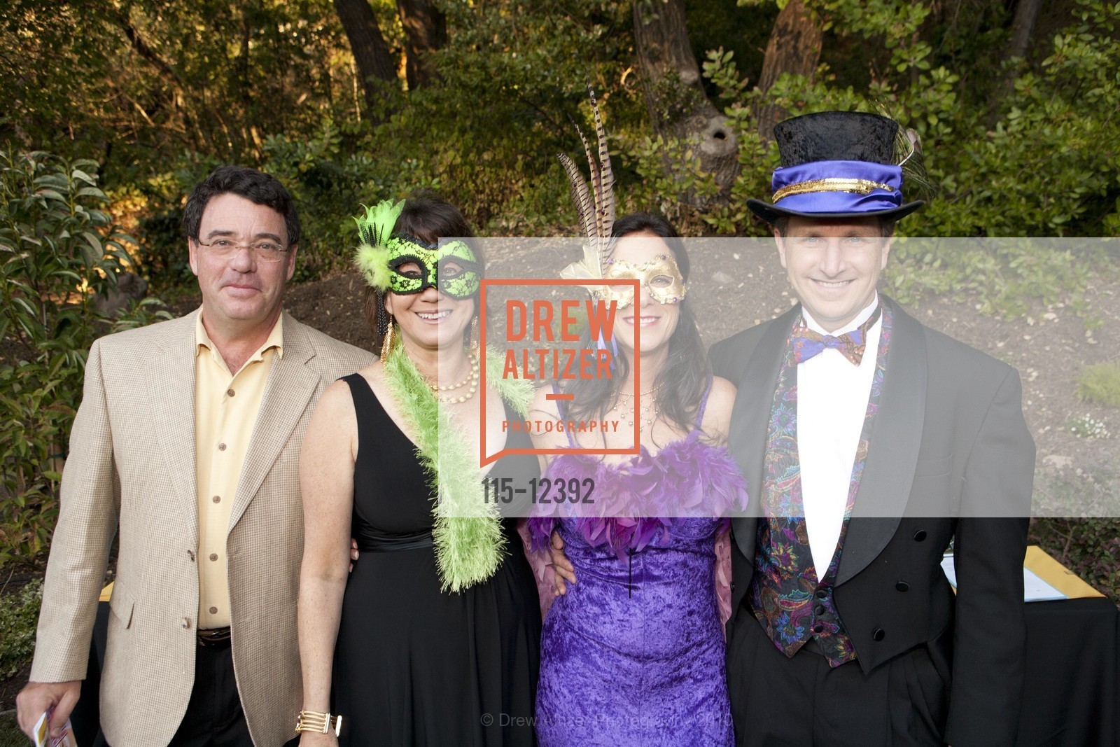 Jared Polsky, Debbie Levy, Ross Valley Women's League presents Carnaval de Marin, benefitting Adopt A Family of Marin, US, October 3rd, 2010, Photo #115-12392 Jared Polsky, Debbie Levy, Photo #115-12392