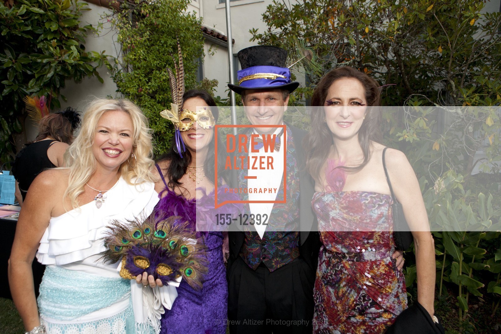 Tanya Rauzi, Cheryl Bacchi, Sern Clementsen, Sylvia Russell, Ross Valley Women's League presents Carnaval de Marin, benefitting Adopt A Family of Marin, US, October 3rd, 2010, Photo #155-12392 Tanya Rauzi, Cheryl Bacchi, Sern Clementsen, Sylvia Russell, Photo #155-12392