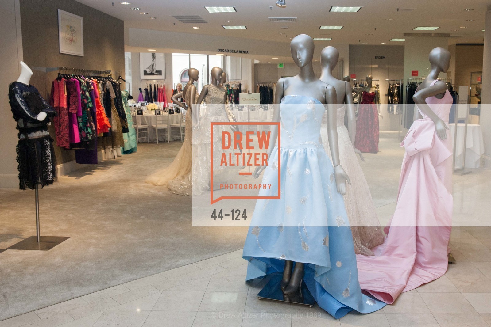 Atmosphere, Saks Fifth Avenue hosts the Peter Copping Personal Appearance, Saks Fifth Ave. 384 Post St, May 20th, 2015,Drew Altizer, Drew Altizer Photography, full-service agency, private events, San Francisco photographer, photographer california