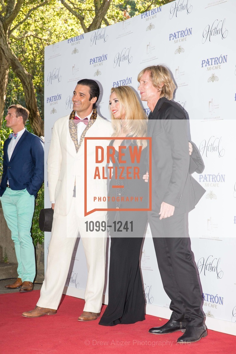 Gilles Marini, Victoria Noyes, Scott Woodward, 2016 Hotbed Benefit: Le Cirque du Nuit, Private Residence, June 4th, 2016, Photo #1099-1241 Gilles Marini, Victoria Noyes, Scott Woodward, Photo #1099-1241