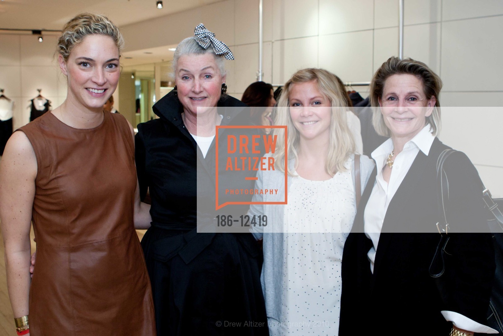 Veronica Beard, Elizabeth Swanson, Francesca Fay, Laura Fay, VERONICA BEARD Trunk show at WILKES BASHFORD, US, May 20th, 2010, Photo #186-12419 Veronica Beard, Elizabeth Swanson, Francesca Fay, Laura Fay, Photo #186-12419