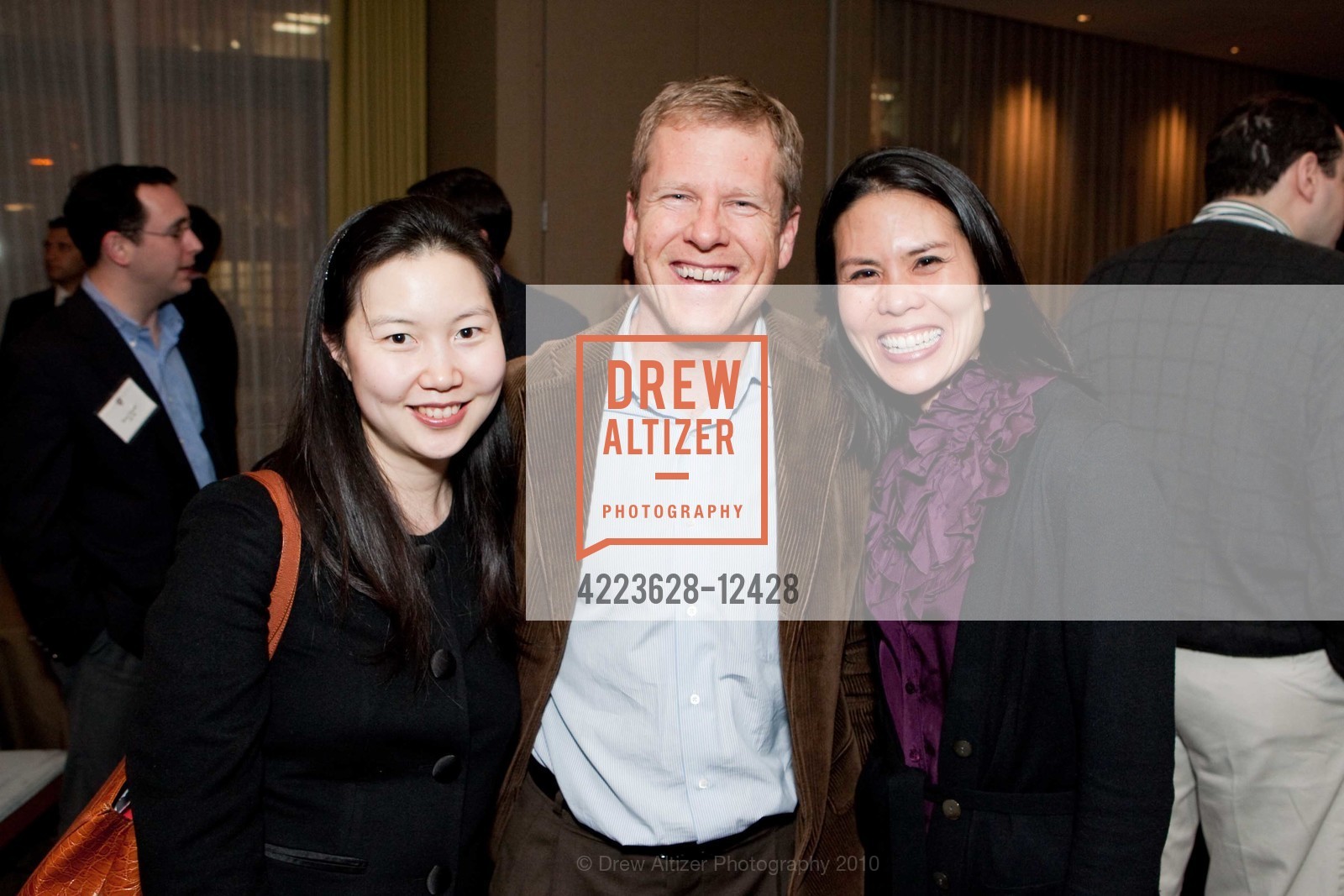 Linda Chong, Erik Christoffersen, Elisa Lee, Photo #4223628-12428