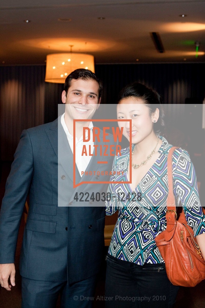 Nicholas Noyer, Irene Yuan, Photo #4224030-12428