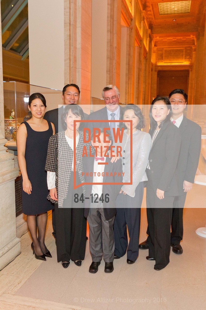 Justine McGill, Donald McGill, Susan Koret, Jack Holland, Denise Kim, Patrick Kim, Koret Foundation Dinner at Asian Art Museum, Asian Art Museum. San Francisco, California, June 3rd, 2016, Photo #84-1246 Justine McGill, Donald McGill, Susan Koret, Jack Holland, Denise Kim, Patrick Kim, Photo #84-1246