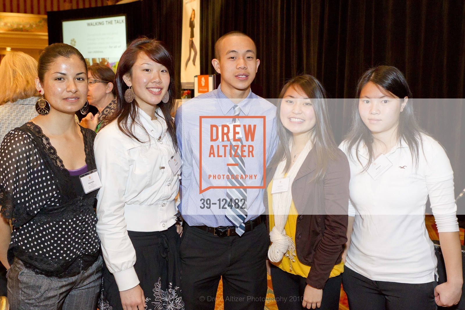 David Wu, Anna Nguyen, Melissa Yu, Photo #39-12482