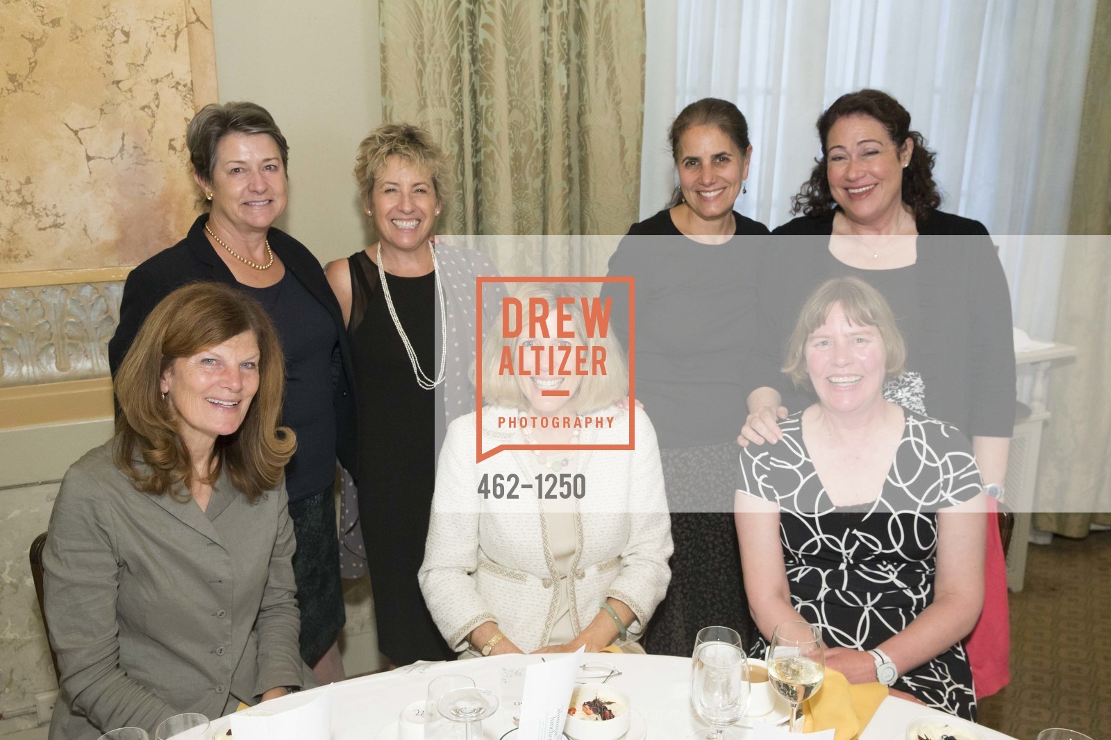 Laurie Mettier Hill, Nancy Cherney, Nona Visser, Carol Rosenberg Berluti, McLeod Murphy, Melissa Kanady, Nancy Evers Kirwan, Photo #462-1250