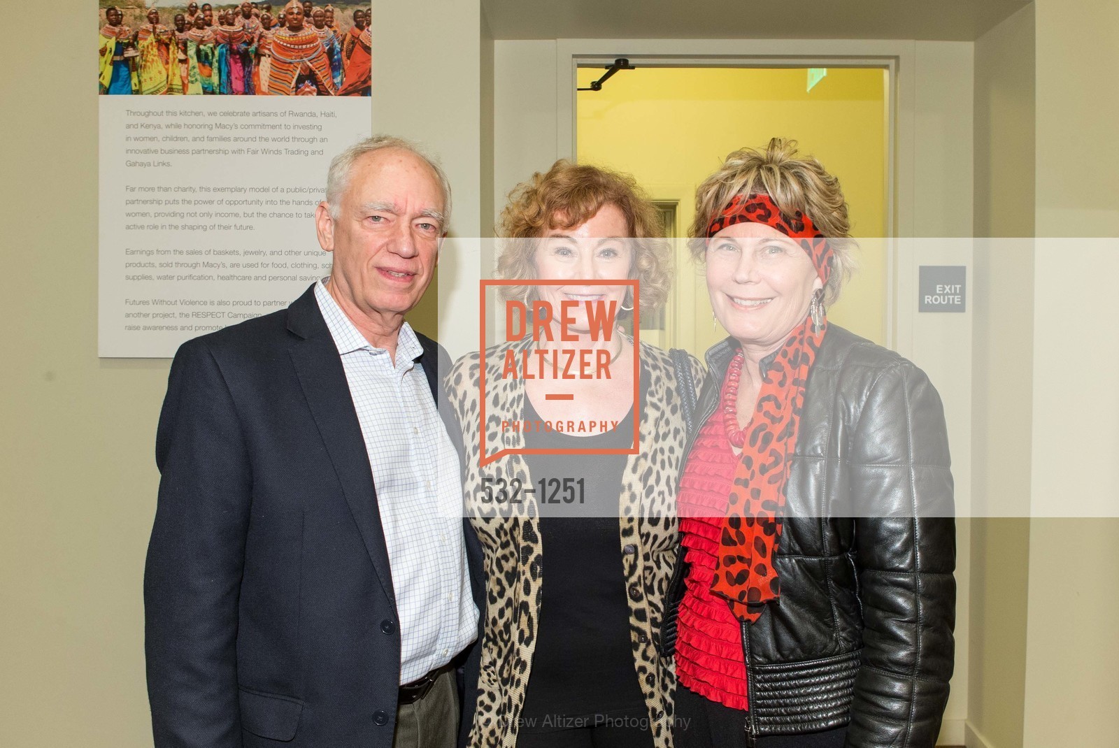 Geoff Rothman, Beth Yarnell Edwards, Jeanine Saperstein, Ploughshares Fund Chain Reaction: Women in Security, Presidio, Photo #532-1251 Geoff Rothman, Beth Yarnell Edwards, Jeanine Saperstein, Photo #532-1251