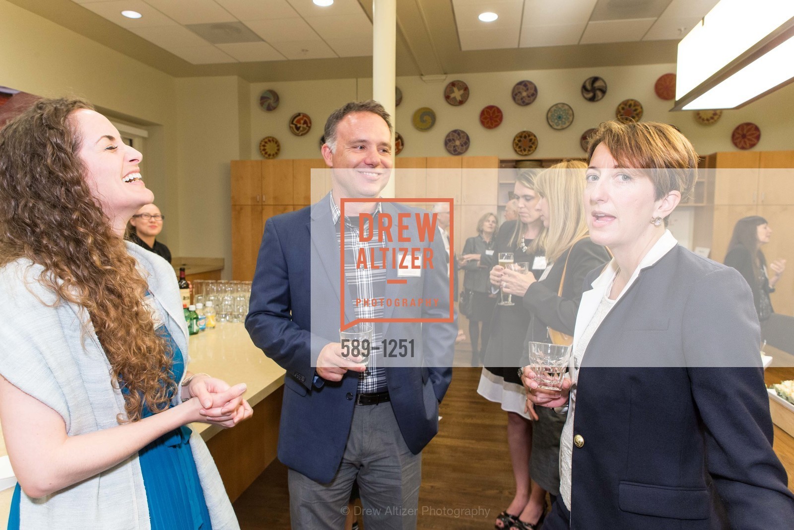 Beth Yarnell Edwards, Peter Betti, Pattie Krebs, Ploughshares Fund Chain Reaction: Women in Security, Presidio, Photo #589-1251 Beth Yarnell Edwards, Peter Betti, Pattie Krebs, Photo #589-1251