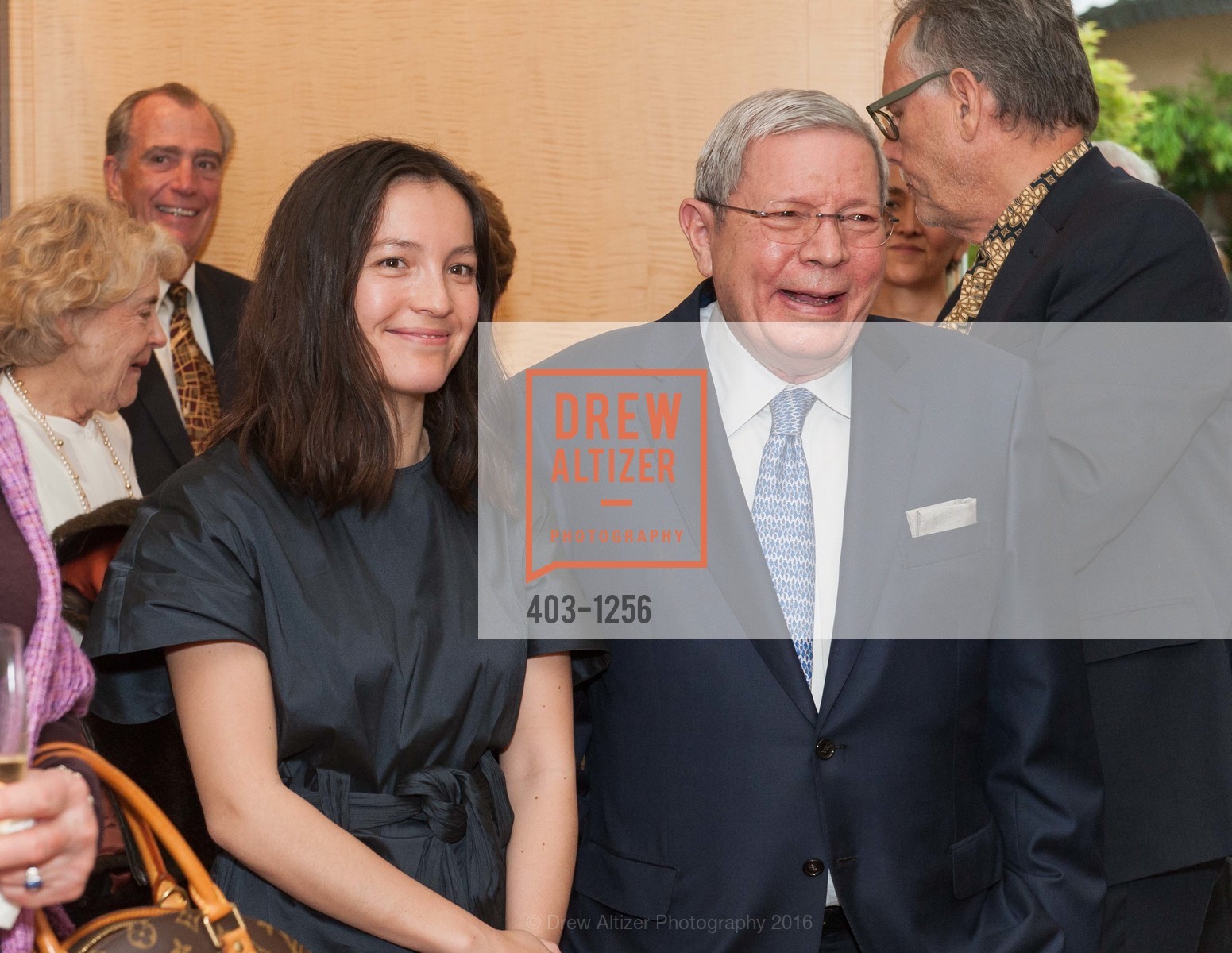 Claire Vinson, Glenn Vinson, The Asian Art Museum Honors Their Unsung Heroes, Asian Art Museum, The Peterson Room. 200 Larkin St, June 7th, 2016, Photo #403-1256 Claire Vinson, Glenn Vinson, Photo #403-1256
