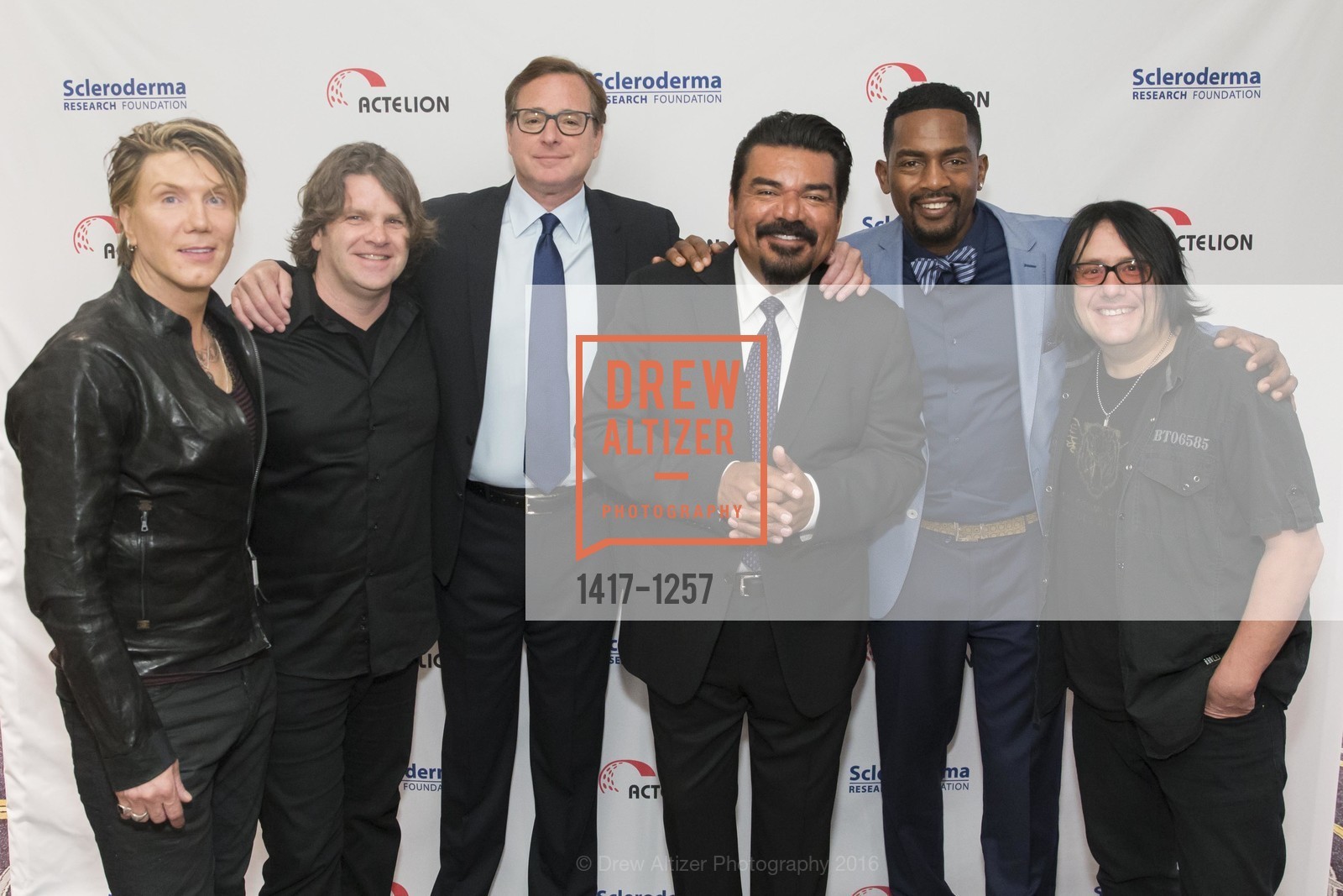 John Rzeznik, Craig Macintyre, Bob Saget, George Lopez, Bill Bellamy, Rob Takac, COOL COMEDY & HOT CUISINE Benefiting The Scleroderma Research Foundation, Fairmont Hotel, Ballroom. 950 Mason Street, June 7th, 2016, Photo #1417-1257 John Rzeznik, Craig Macintyre, Bob Saget, George Lopez, Bill Bellamy, Rob Takac, Photo #1417-1257