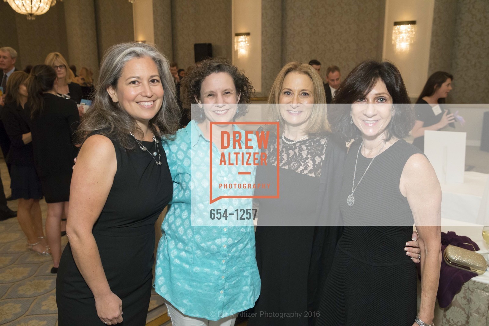 Melissa Schmidt, Lynne O'Hara, Denise Chilow, Laurie Lacob, COOL COMEDY & HOT CUISINE Benefiting The Scleroderma Research Foundation, Fairmont Hotel, Ballroom. 950 Mason Street, June 7th, 2016, Photo #654-1257 Melissa Schmidt, Lynne O'Hara, Denise Chilow, Laurie Lacob, Photo #654-1257