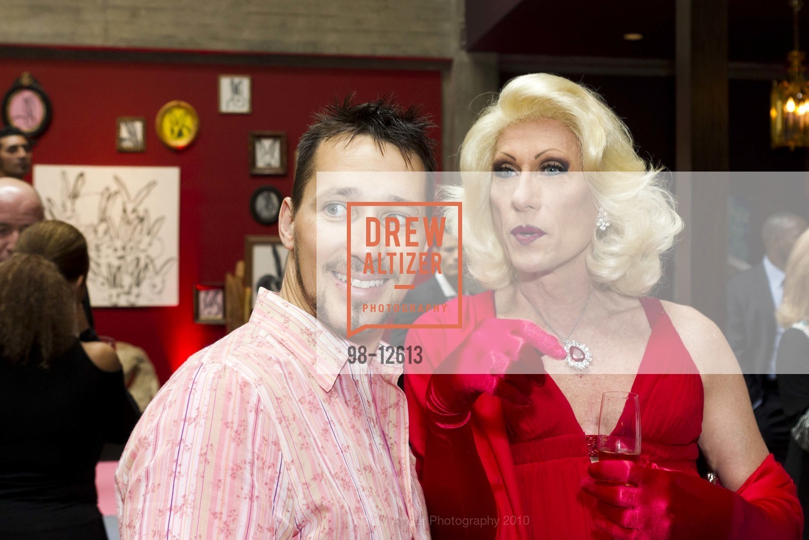 Michael Loftis, Donna Sachet, San Francisco PRIDE Soiree Benefiting amFAR and James Beard Foundation, US, June 28th, 2010, Photo #98-12613 Michael Loftis, Donna Sachet, Photo #98-12613