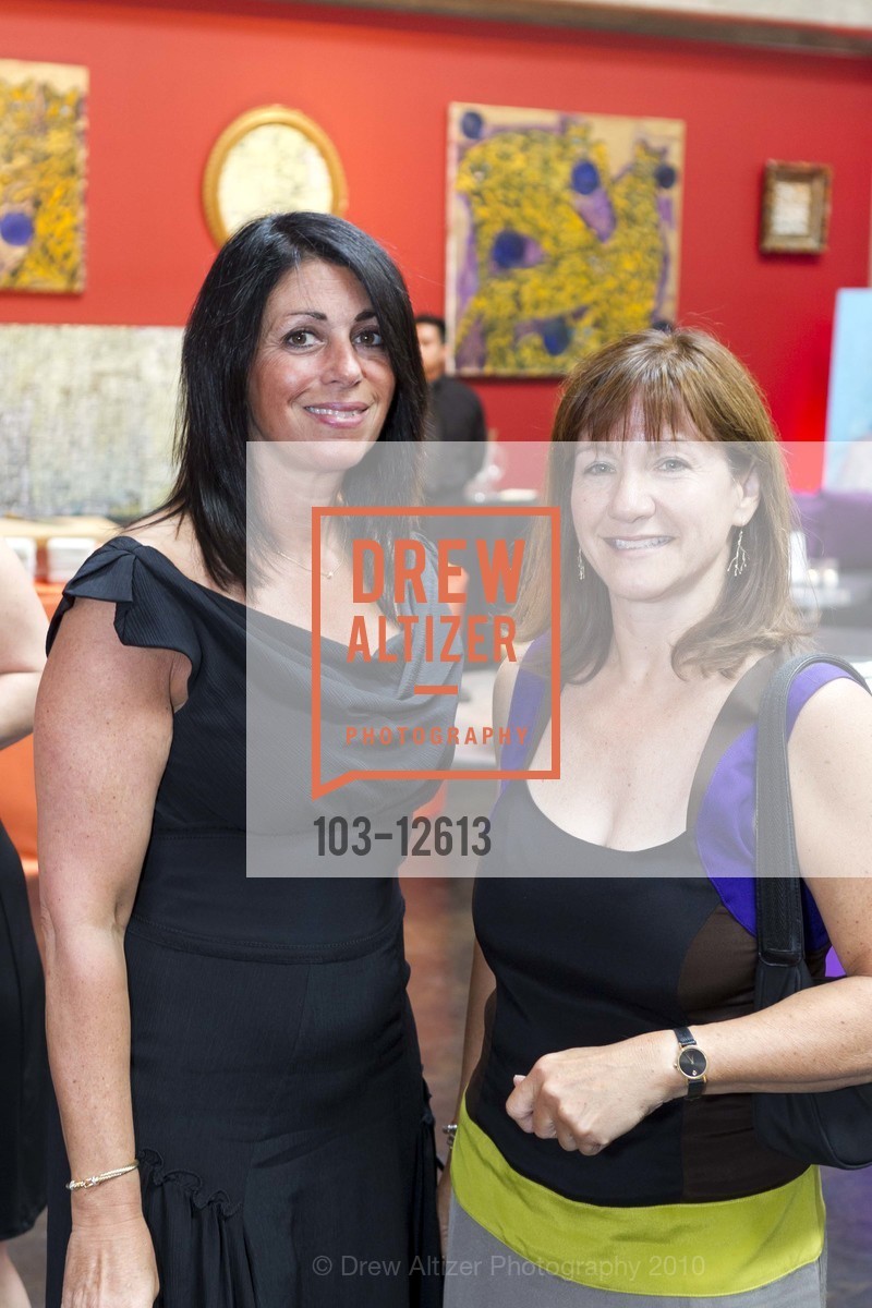 Paula Levy, Tina Lindinger, Photo #103-12613