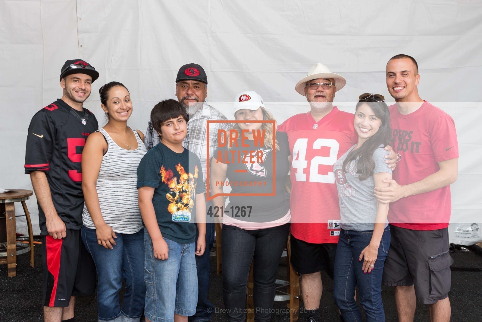 Zachary Hernandez, Veronica Hernandez, James Rivera, Jaime Rivera, Katherine Solchaga, Robert Solchaga, Krystal Solchaga, Fernando Borrego, Stern Grove Festival's Big Picnic, June 19th, 2016, Photo #421-1267 Zachary Hernandez, Veronica Hernandez, James Rivera, Jaime Rivera, Katherine Solchaga, Robert Solchaga, Krystal Solchaga, Fernando Borrego, Photo #421-1267