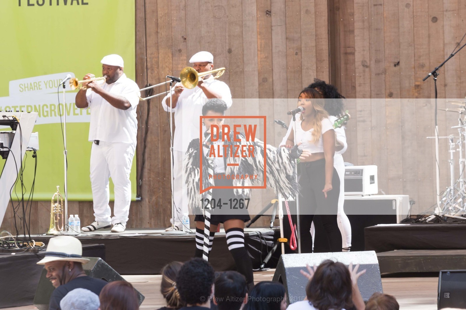 Janelle Monae, Stern Grove Festival's Big Picnic, June 19th, 2016, Photo #1204-1267 Janelle Monae, Photo #1204-1267